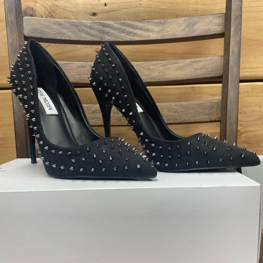 Steve Madden Black Studded Pointed Toe Stiletto Heels